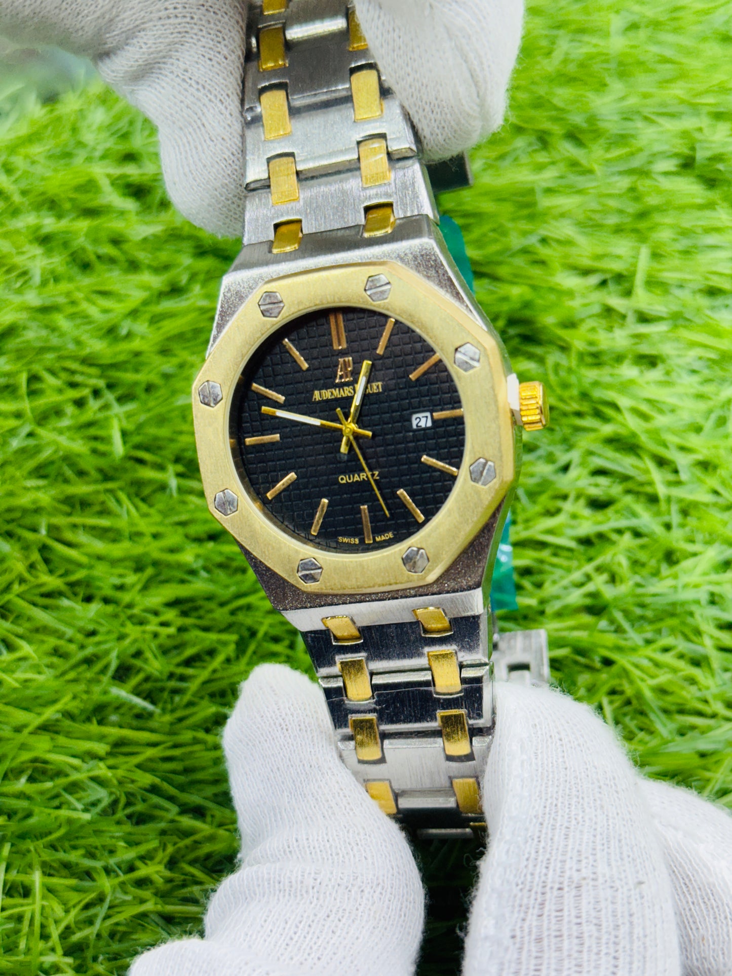 GOLDEN BLACK COMBO