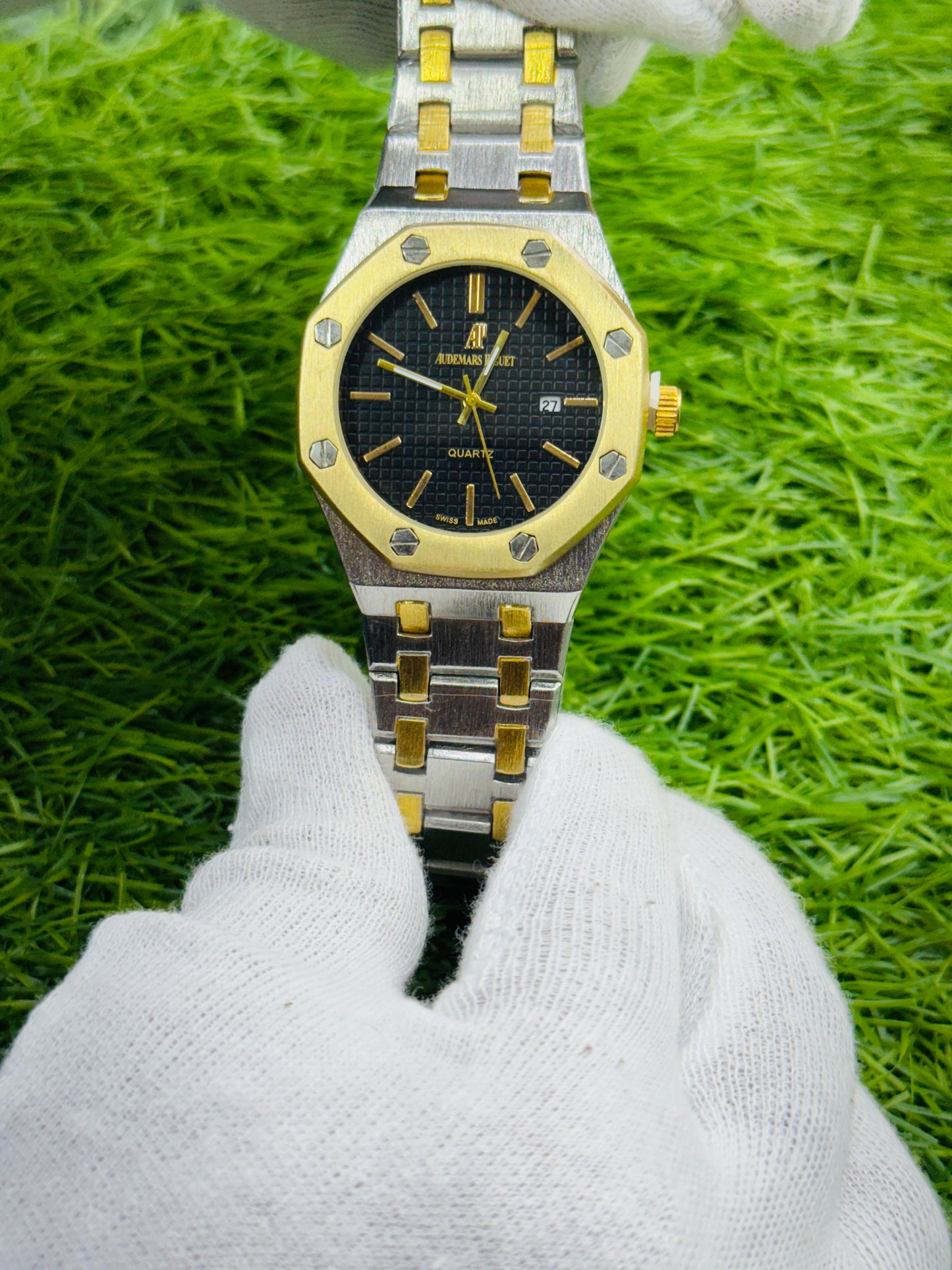 GOLDEN BLACK COMBO