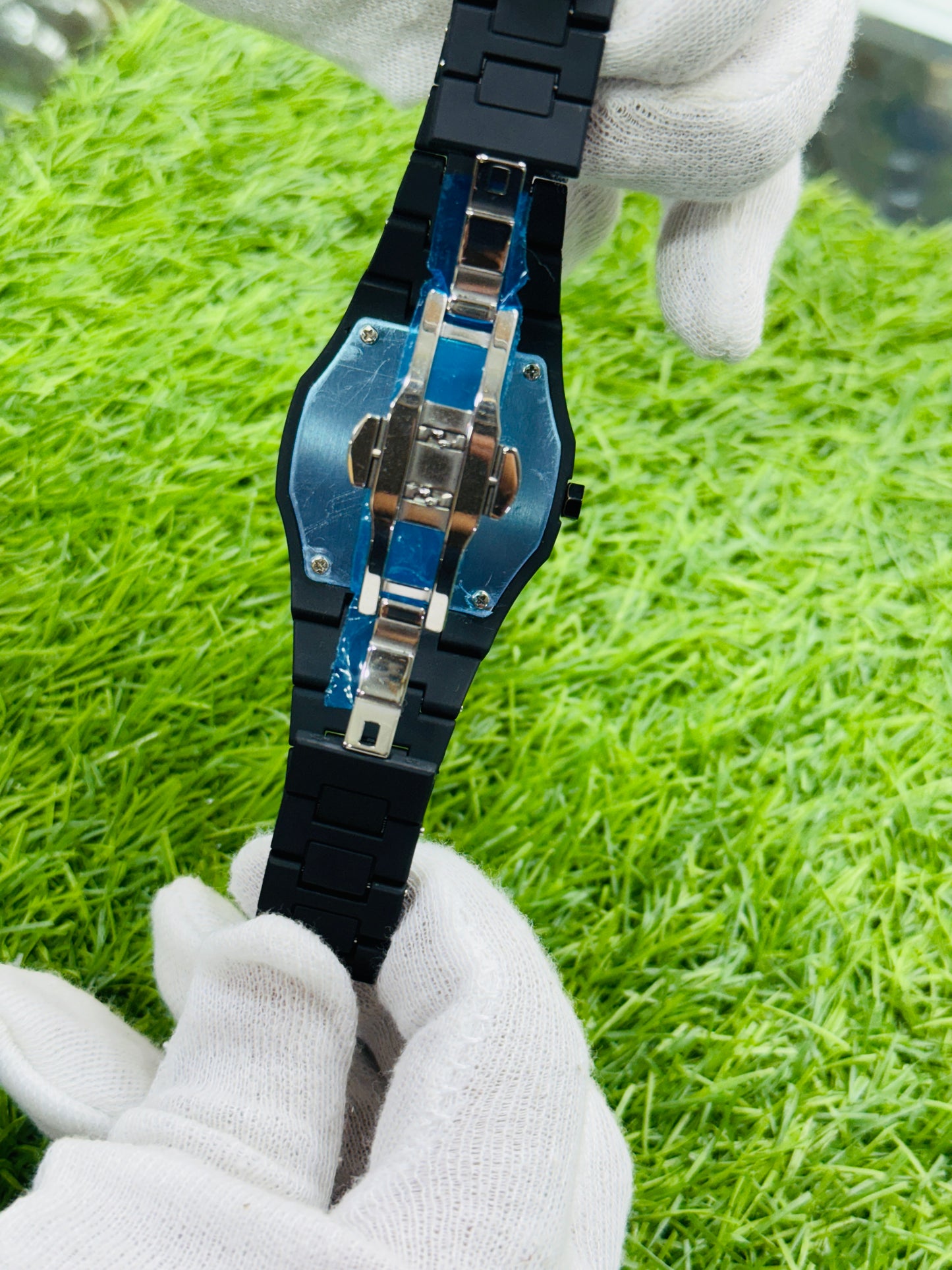 BLACK ARABIC AURA WATCH