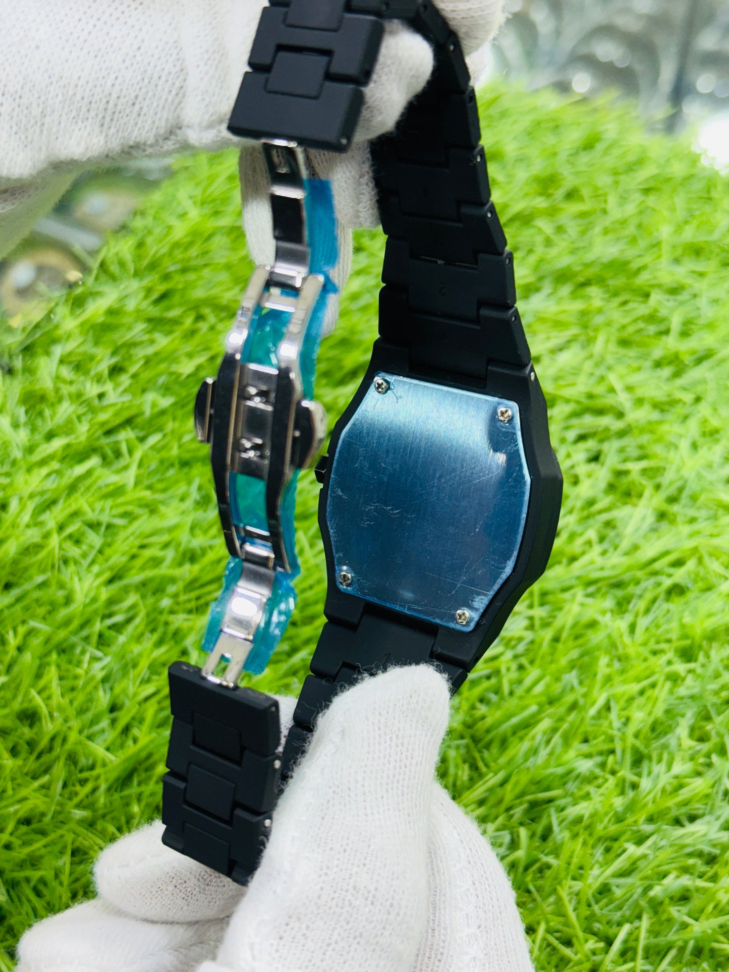 BLACK ARABIC AURA WATCH